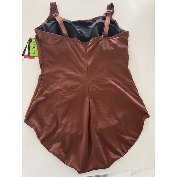 Speedo Women's Swimsuit One Piece Endurance+ Shirred Tank Moderate Cut brown 18 - Picture 13 of 16